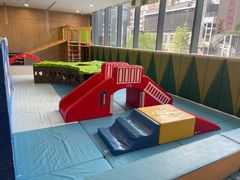 -亲亲袋鼠托育早教·思维专注力·棕熊英语(鼓楼恒力城店)