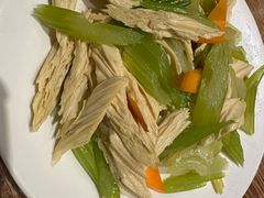 -清真吴记门钉肉饼·喜多利