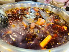 -肖肖酸萝卜鱼火锅(总店)
