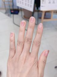 -进巍美甲美睫店