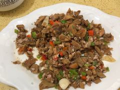 -东巴谷野生菌火锅餐厅