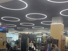 -Z&B Fitness Studio·Gym(前滩L+PLAZA店)