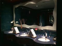 -迪拜帆船酒店海底餐厅