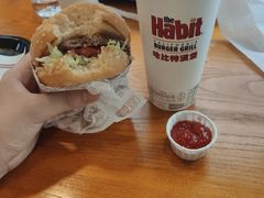 -The Habit Burger Grill 哈比特汉堡(复兴soho店)