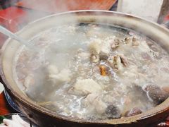 -威邵鸡煲(西华路总店)