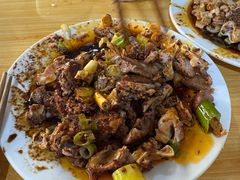 拌剔骨肉-温记府廟豆汤饭·始于1955年(海椒店)