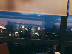 -上海龙之梦万丽酒店