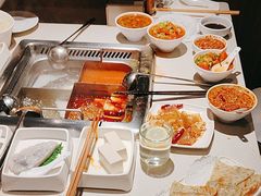 -海底捞火锅鲜切牛肉主题店(长寿路店)