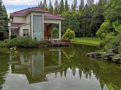 -上海怡沁园度假酒店