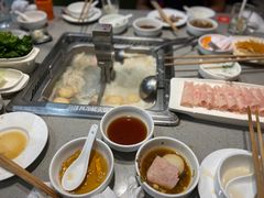 -海底捞火锅(新松江路店)