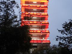 -鹅岭公园瞰胜楼