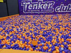 -Tenker Club弹刻极限主题公园 · 蹦床 · 团建 · 生日派对(大关店)