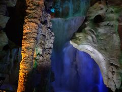 -泰安地下龙宫景区