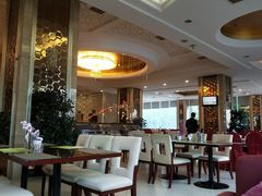 -张家界大成山水国际大酒店