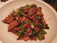 -爱碗亭·鲜炒湖南菜(壹城中心店)