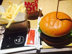 -麦当劳(新王府井店)