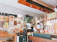 -熊猫一间店欧式奶茶铺