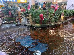 -鸿通城购物中心