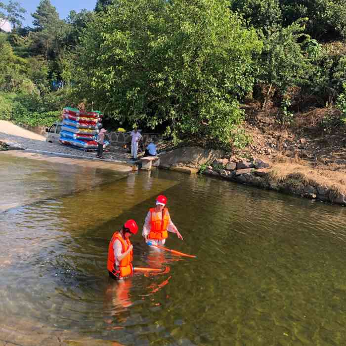 银杏谷激情漂流