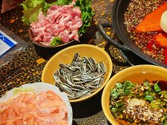 -赵九记呱呱老火锅(钟楼店)