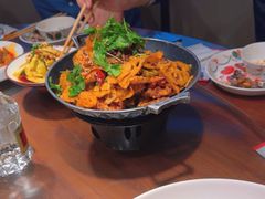 -川流不息·地道川菜·小龙虾(松东路店)