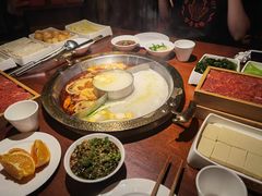 -巴邑火锅·夜宵(港隆广场店)
