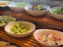 -牛YO寿喜烧·铁板烧和牛火锅自助(市府恒隆店)