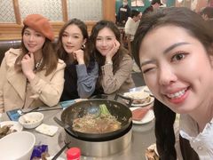 -胡须佬鸡煲四季火锅店(石厦西村直营店)