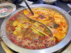 -沸炉重庆老火锅(军事博物馆店)