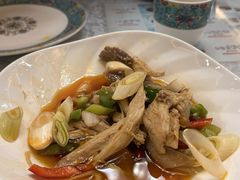 -汗腾格里·风味餐厅(新疆驻京办店)