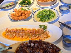 -八府香鸭·啫啫煲(华山路店)