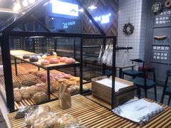 -焙丽拾光(麦凯乐直营店)