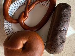 -Dough&Joe团憩(瑞虹天地月亮湾店)