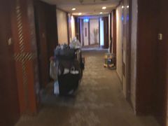 -南宁世纪君悦大酒店(青秀万达滨湖路地铁站店)