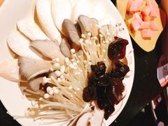 -宽板凳老灶火锅(外馆斜街店)