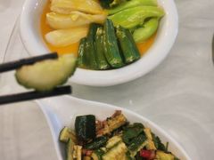 -五谷芳乳鸽王(海景店)