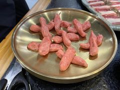 -臻牛烤肉