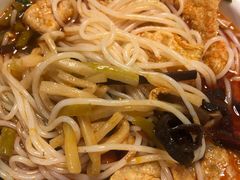 -水平有限螺蛳粉(宏达大厦店)