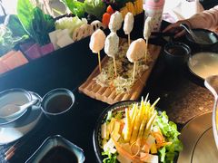 -湊湊火锅·茶憩(新中关购物中心店)