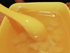 菠萝马蹄糖水-七七家的糖水店(南湾街1号店)