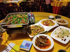 -缪氏川菜(丰盛町店)