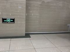 -上海市闵行区中心医院·停车场