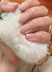 -悦指间美甲美睫