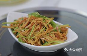 Chicken and Tofu Vermicelli Salad