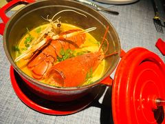 马赛海鲜锅-弦月窗LUNETTE BY AMANDA(复兴路店)