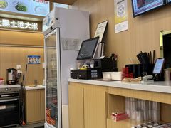-犟骨头排骨饭•大骨面(弘阳广场店)