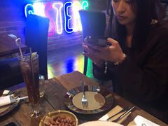 -SISTERS BAR RESTAURANT川意酒馆(嘉善老市H楼店)