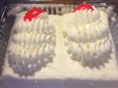 -红宝石·鲜奶小方·海派西点房(南丹店)