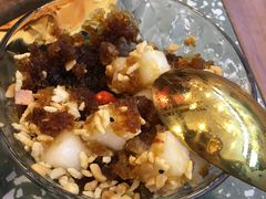 豪华红糖醪糟冰汤圆-流浪地图剁椒卤汁拌饭(未来城购物广场店)