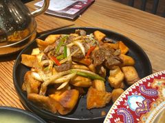 -塔哈尔·新疆盛宴(城西银泰店)